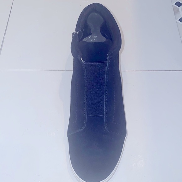 Aqua College black suede wedge athletic bootie/ sneakers.Waterproof.Size 7.5.NWT - Picture 6 of 11